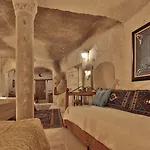 Tekkaya Cave Hotel