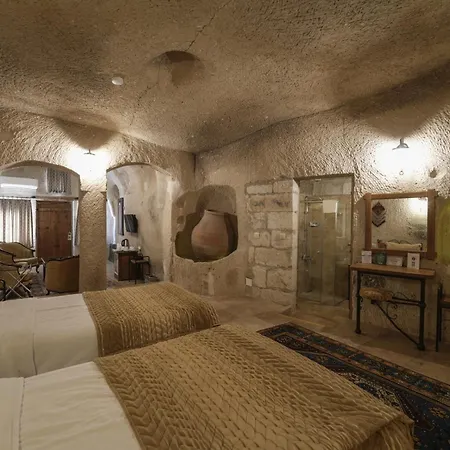 Tekkaya Cave Hotel